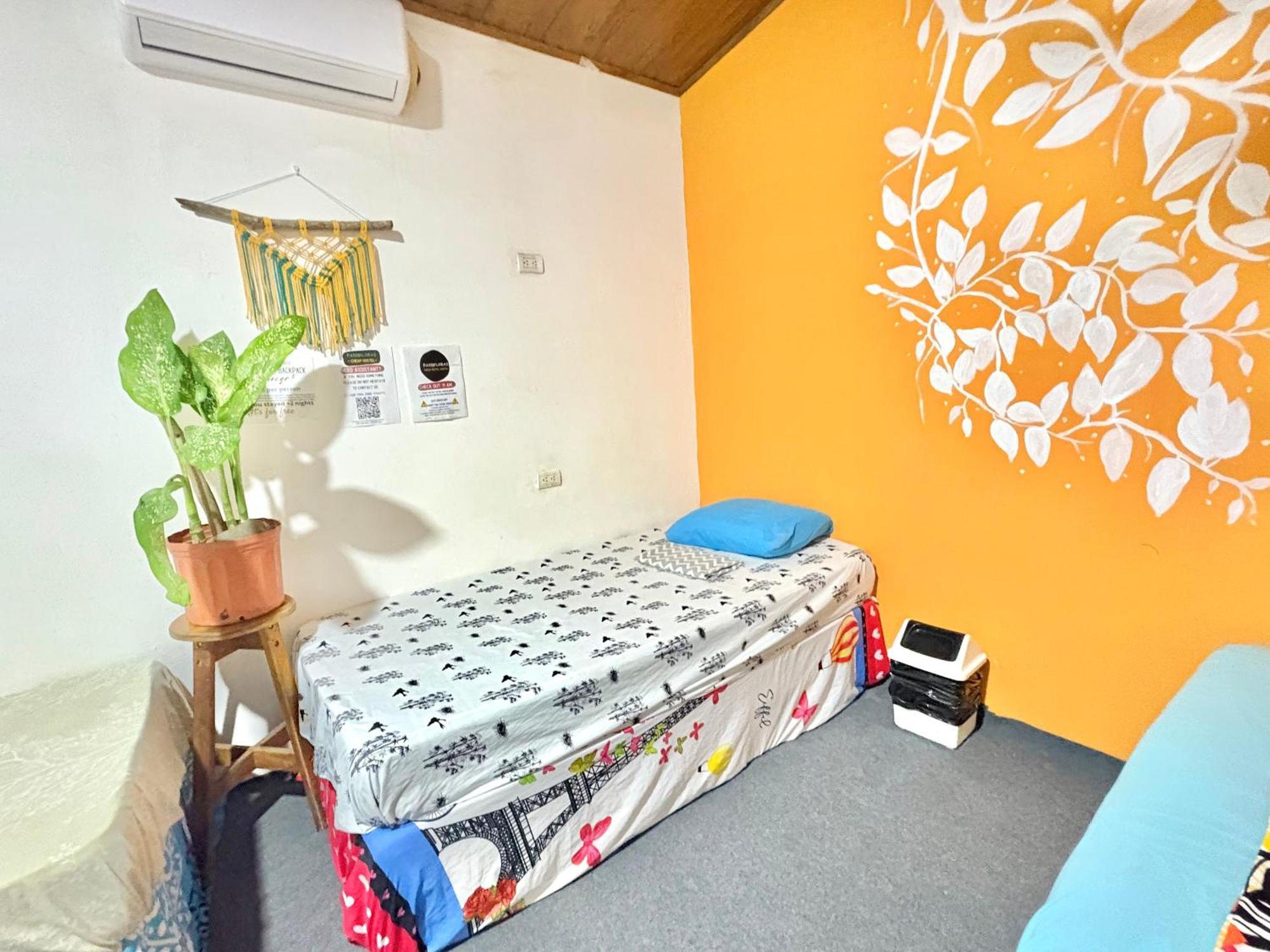 Cheap Hostel Quepos Ngoại thất bức ảnh